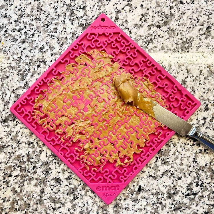 SodaPup - Jigsaw Puzzle Enrichment Lick Mat - Pink